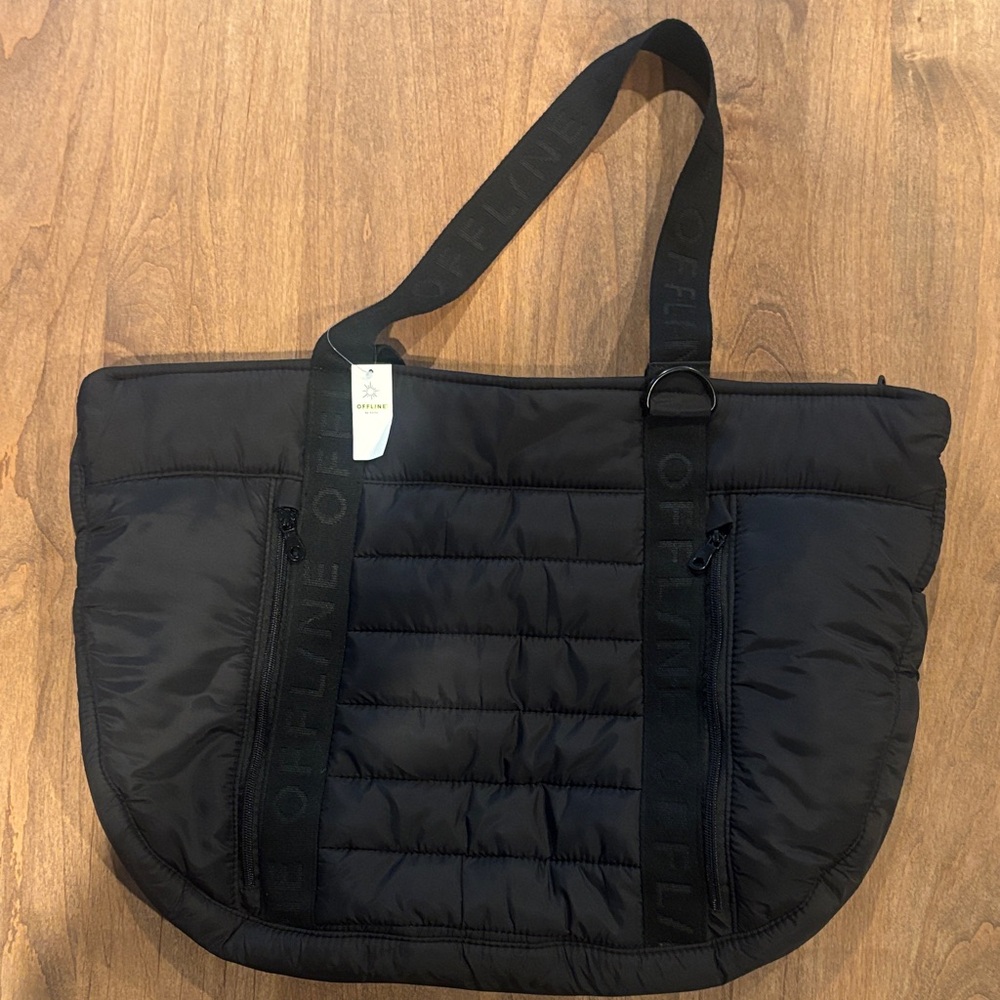 Aerie Black Quilted Bag